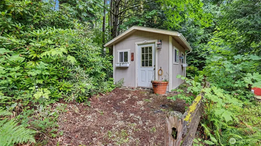23810 148th Avenue SE Kent WA 98042