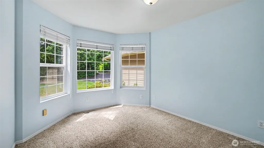 23810 148th Avenue SE Kent WA 98042