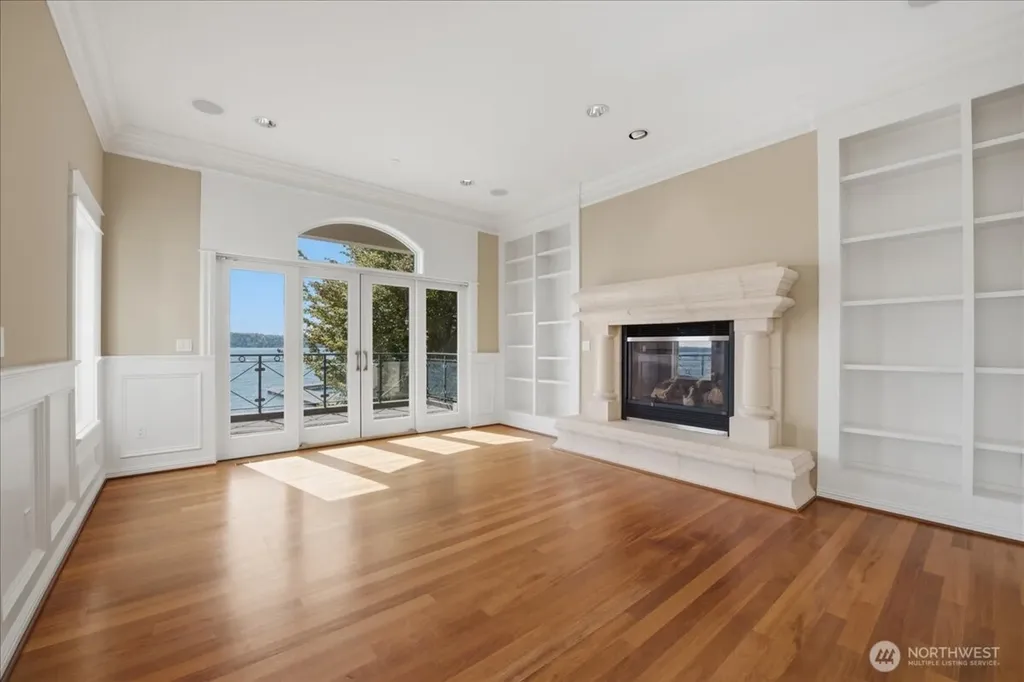1465 Evergreen Point Road Medina WA 98039