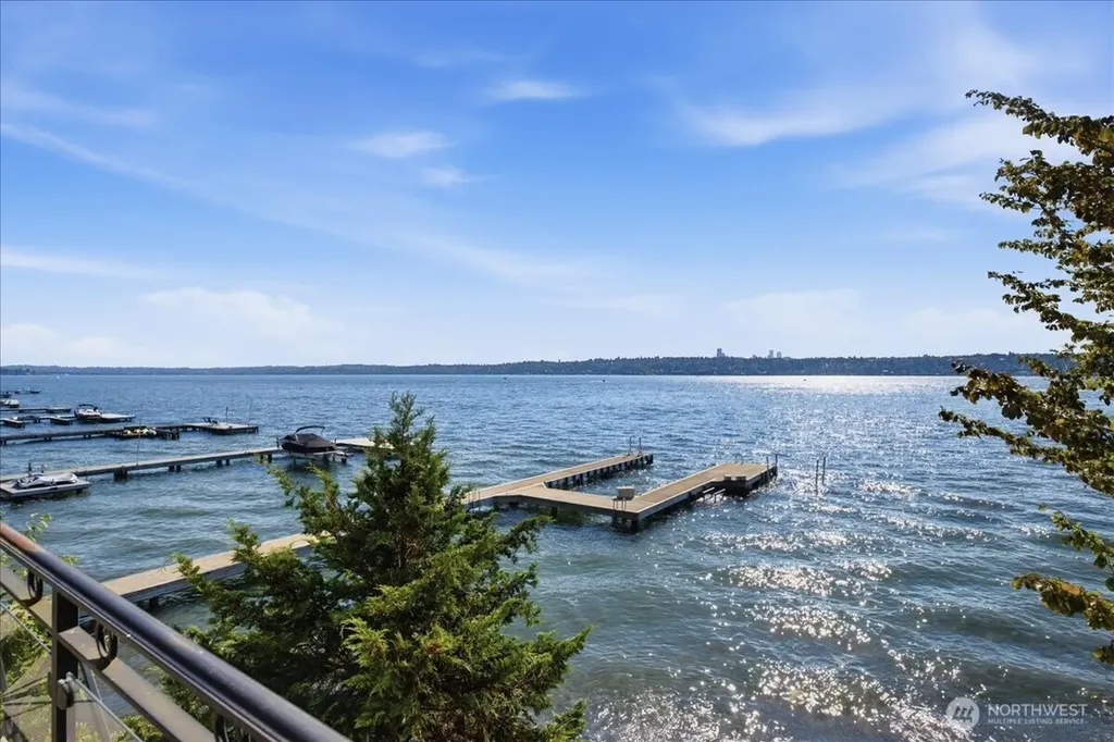 1465 Evergreen Point Road Medina WA 98039