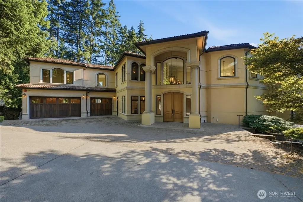 1465 Evergreen Point Road Medina WA 98039