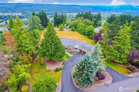 14801 136th Avenue E Puyallup WA 98374