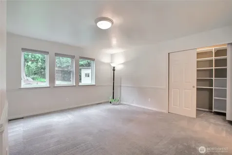 14801 136th Avenue E Puyallup WA 98374