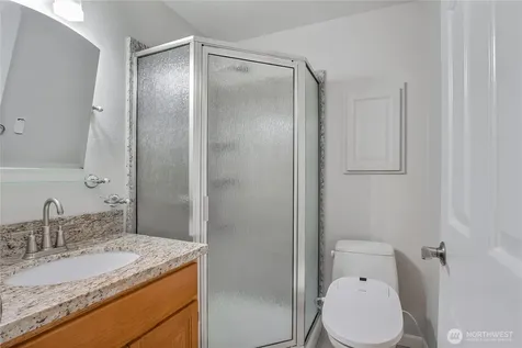 14801 136th Avenue E Puyallup WA 98374