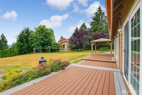 14801 136th Avenue E Puyallup WA 98374