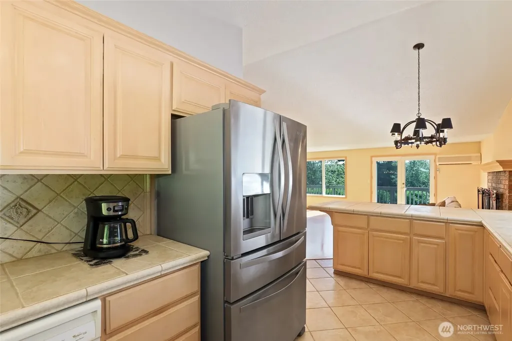 4706 Caldwell Road E Edgewood WA 98372