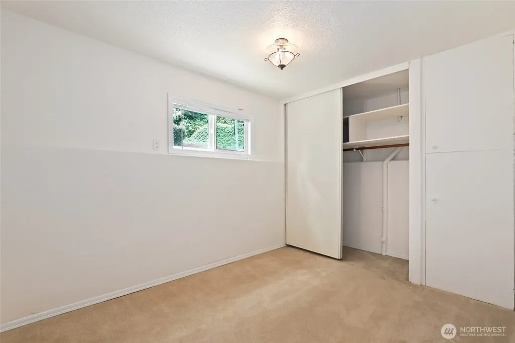 4706 Caldwell Road E Edgewood WA 98372