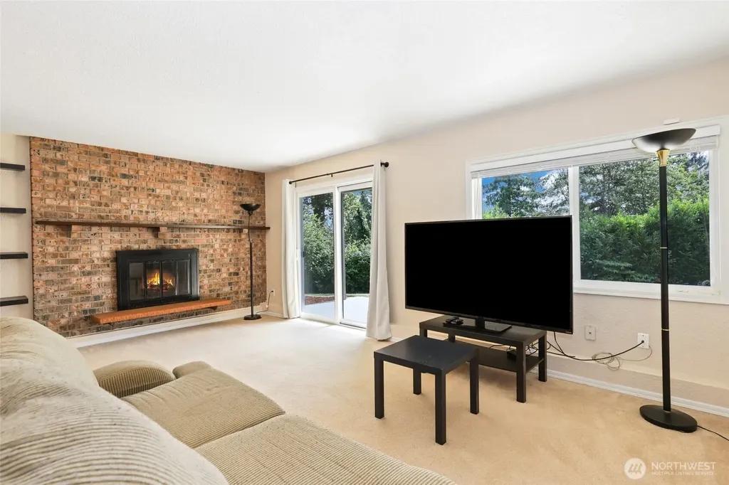 4706 Caldwell Road E Edgewood WA 98372