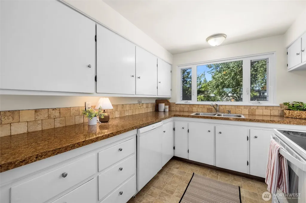 1511 Fowler Street Mount Vernon WA 98274