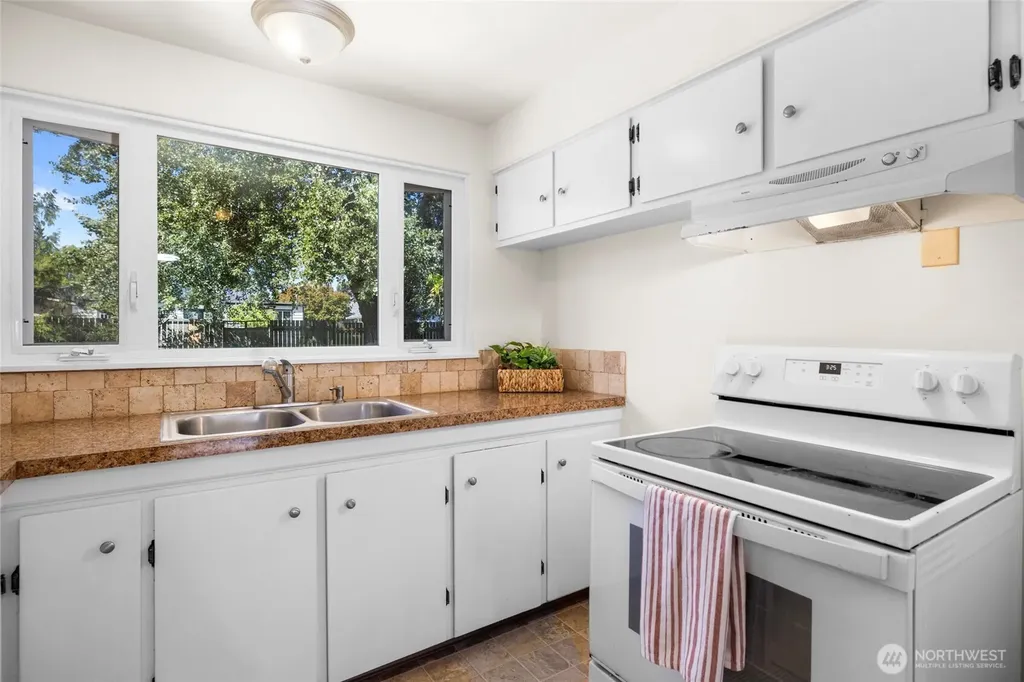 1511 Fowler Street Mount Vernon WA 98274