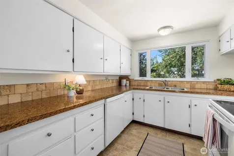 1511 Fowler Street Mount Vernon WA 98274
