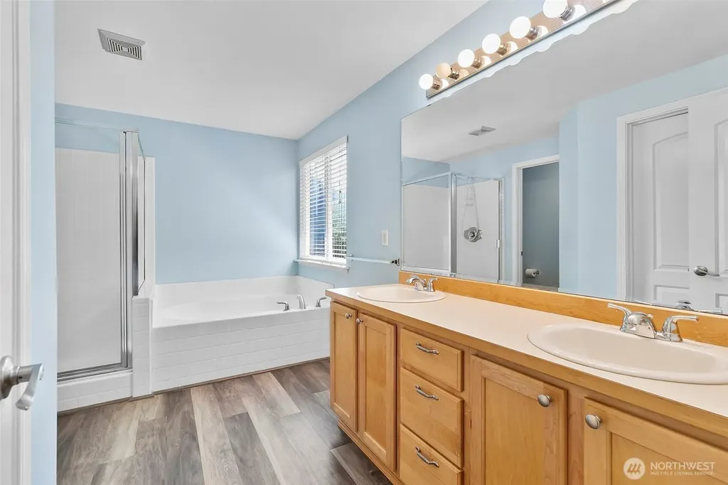 23929 SE 249th Street Maple Valley WA 98038