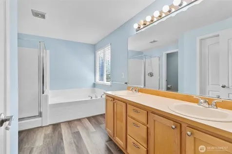 23929 SE 249th Street Maple Valley WA 98038
