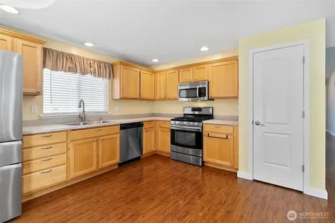 23929 SE 249th Street Maple Valley WA 98038