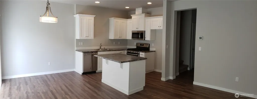 15908 39th Ave East Tacoma WA 98446