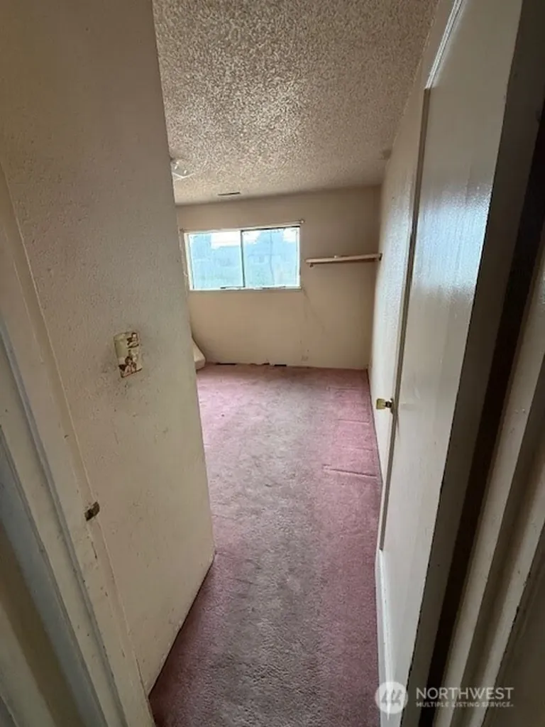 710 S Hawthorne Drive Moses Lake WA 98837
