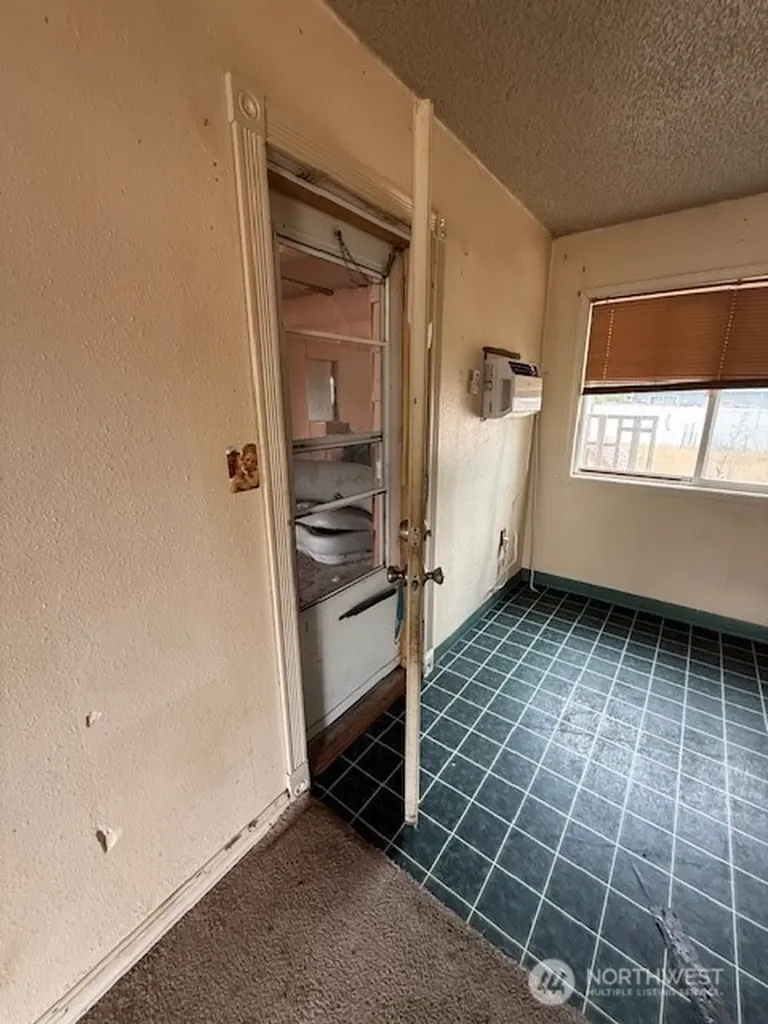 710 S Hawthorne Drive Moses Lake WA 98837