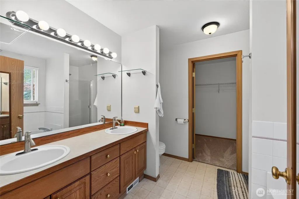 21415 116th Street E Bonney Lake WA 98391