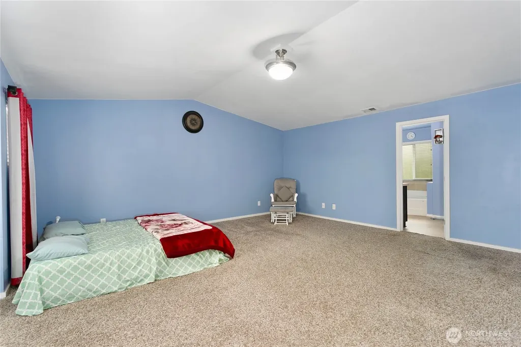 4333 S 52nd Street Tacoma WA 98409