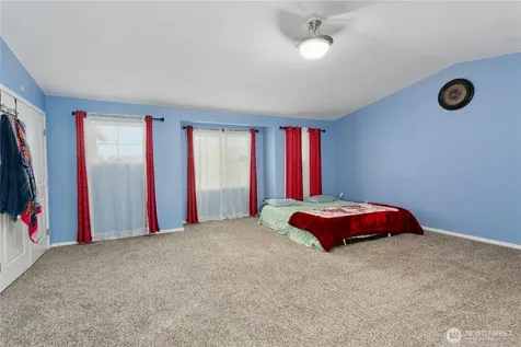 4333 S 52nd Street Tacoma WA 98409
