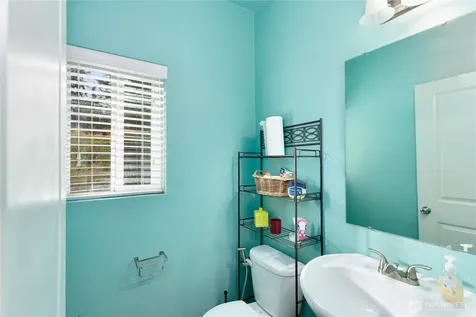 4333 S 52nd Street Tacoma WA 98409