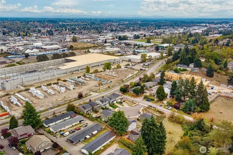 4333 S 52nd Street Tacoma WA 98409