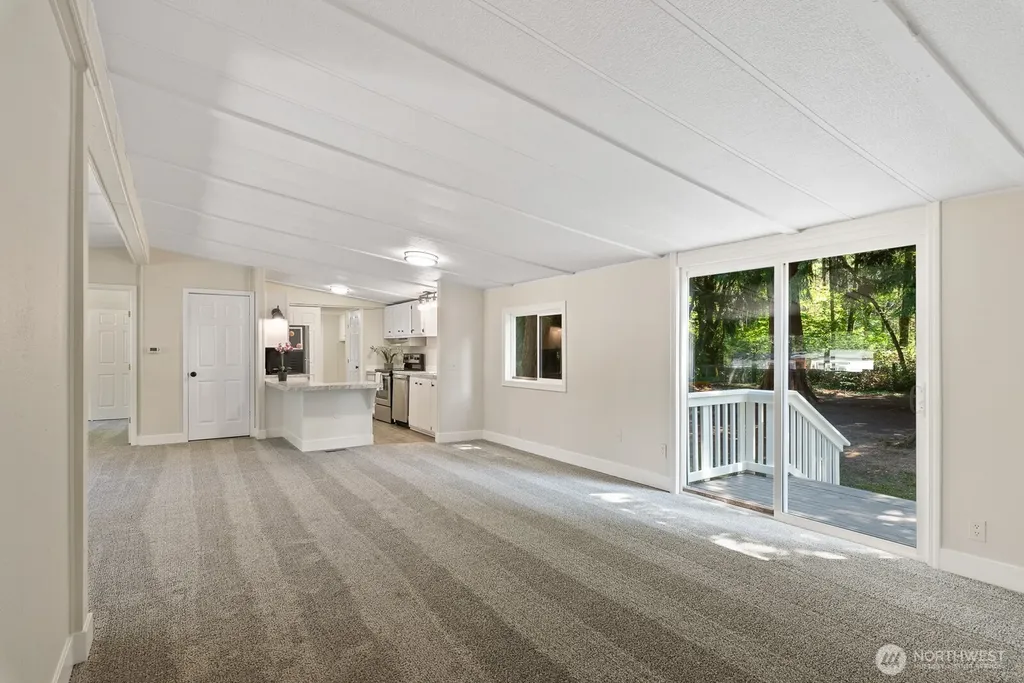922 124th Place NW Marysville WA 98271