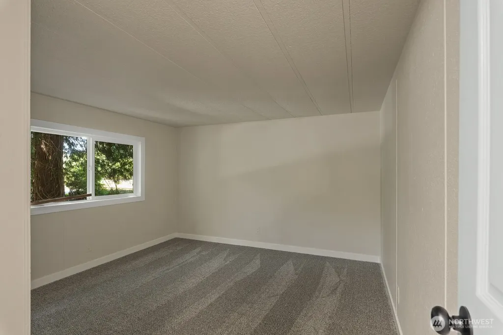 922 124th Place NW Marysville WA 98271