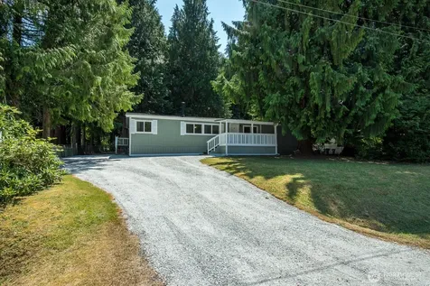 922 124th Place NW Marysville WA 98271