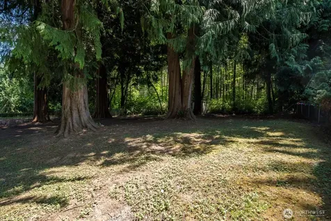922 124th Place NW Marysville WA 98271