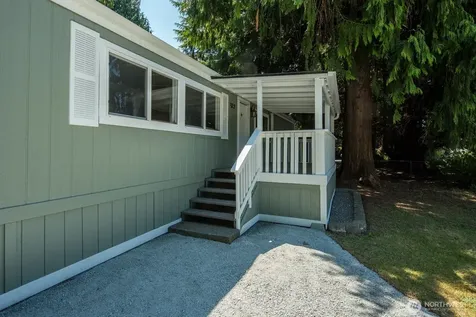 922 124th Place NW Marysville WA 98271