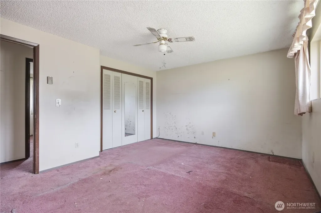 2861 Douglas Road Ferndale WA 98248