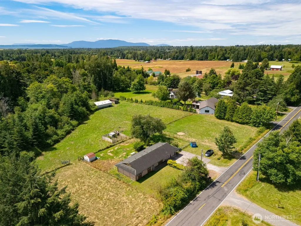 2861 Douglas Road Ferndale WA 98248