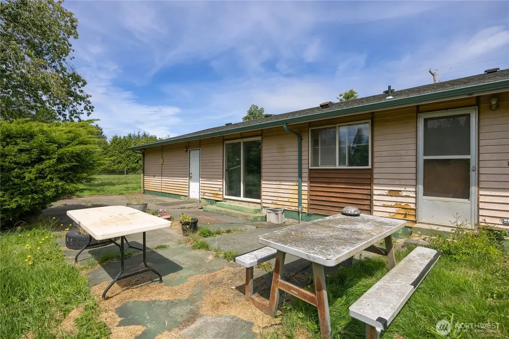 2861 Douglas Road Ferndale WA 98248
