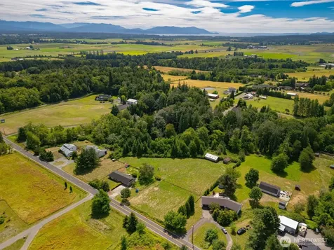 2861 Douglas Road Ferndale WA 98248