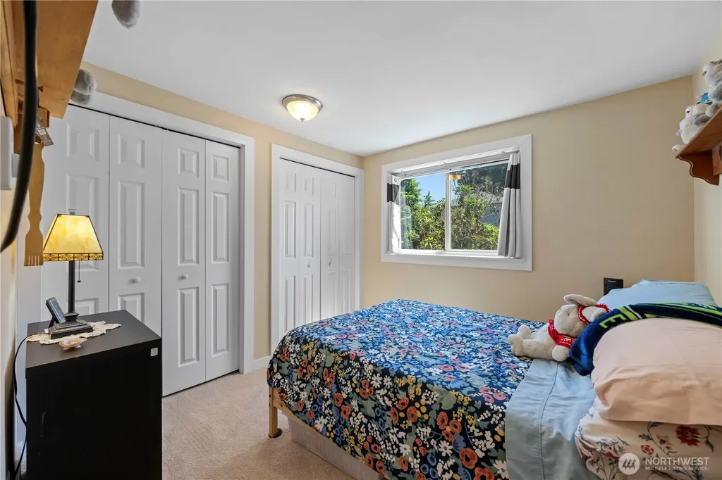 1132 90th Street SW Everett WA 98204