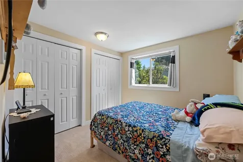 1132 90th Street SW Everett WA 98204