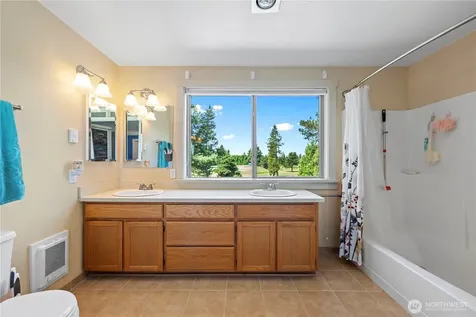1132 90th Street SW Everett WA 98204