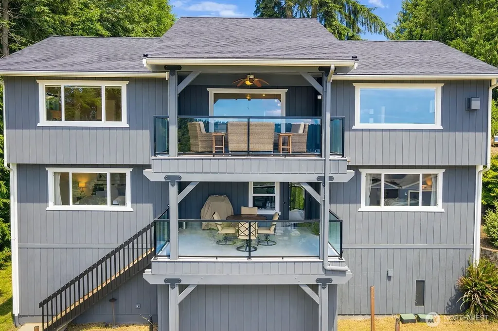 12415 6th Avenue NW Gig Harbor WA 98332