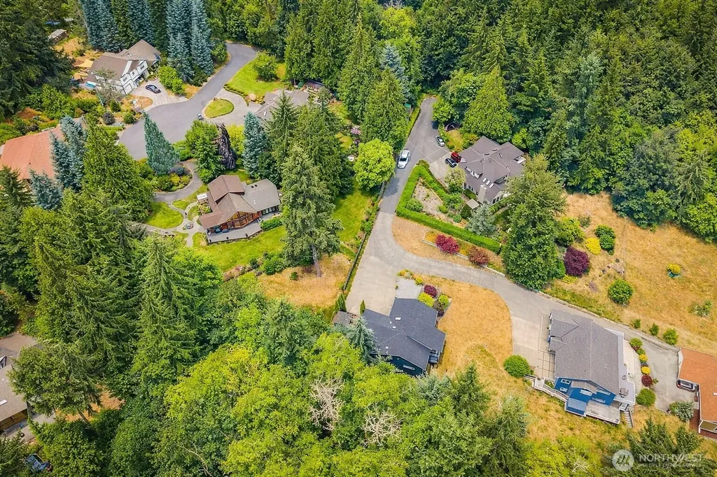 12415 6th Avenue NW Gig Harbor WA 98332