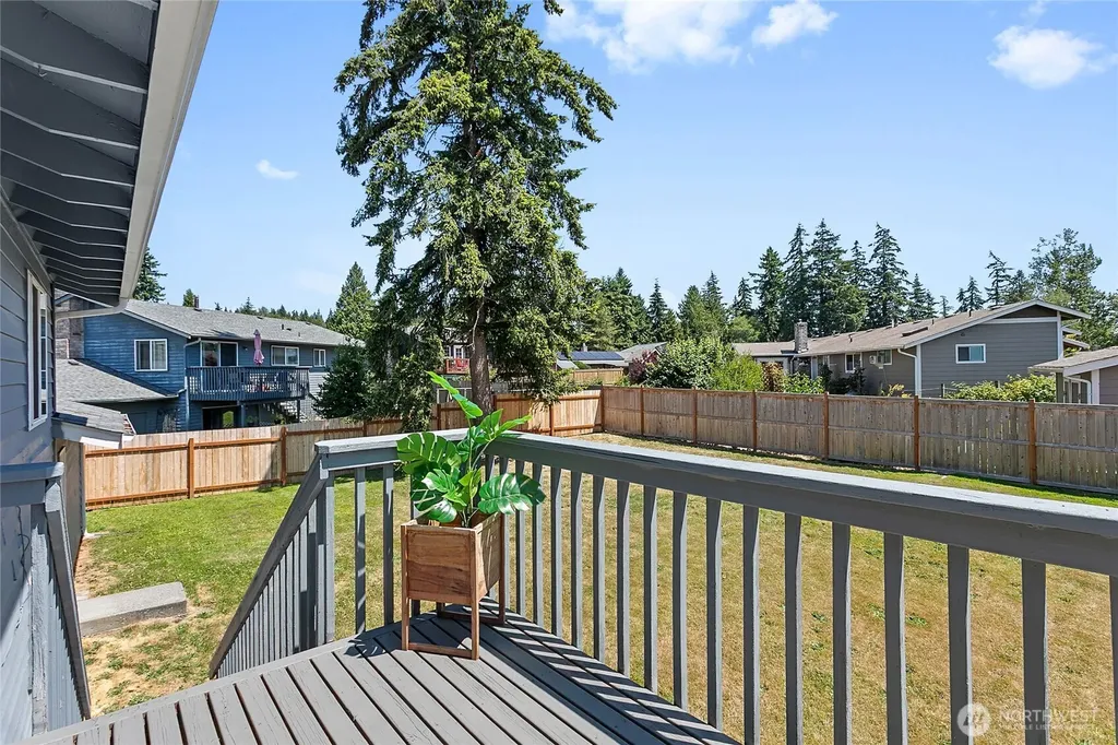 2810 W Crestline Drive Bellingham WA 98226