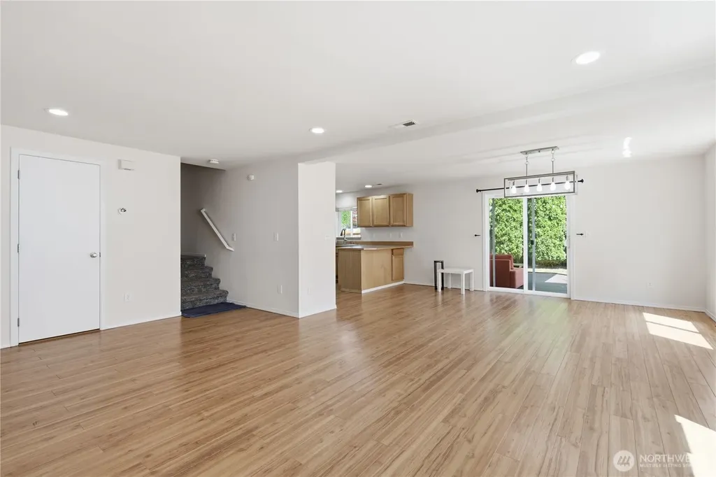 3929 152nd Place SE Bothell WA 98012