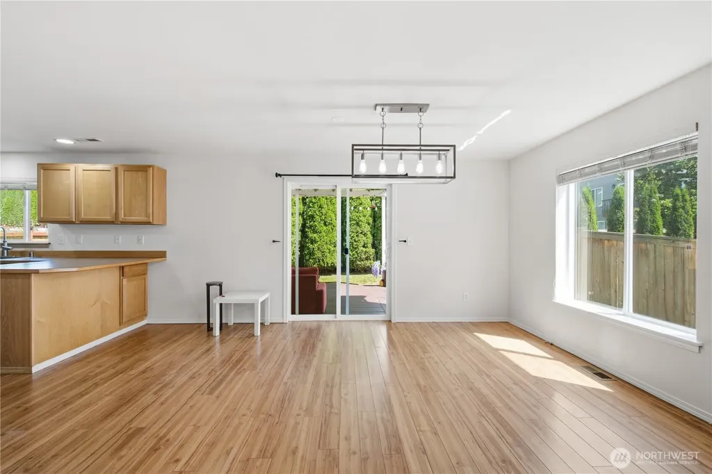 3929 152nd Place SE Bothell WA 98012