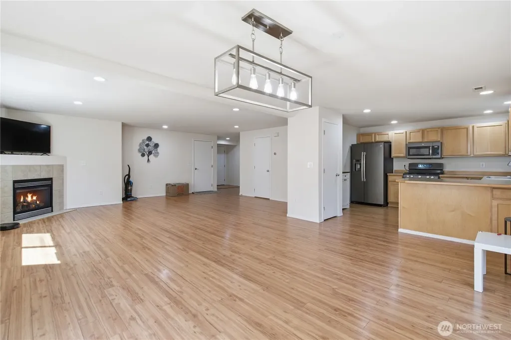 3929 152nd Place SE Bothell WA 98012