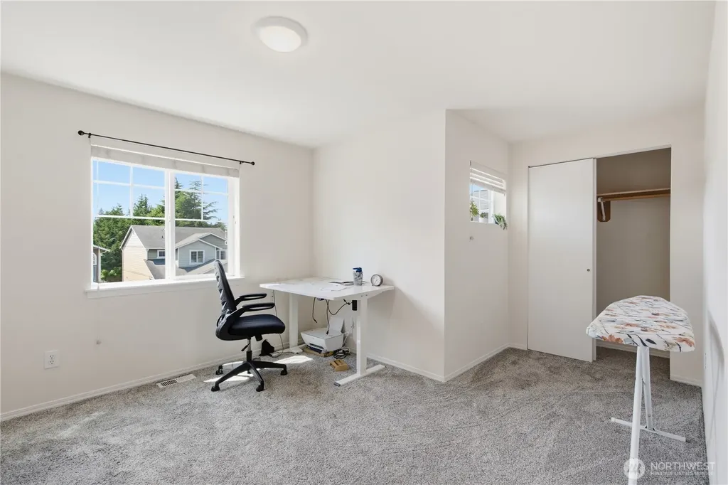 3929 152nd Place SE Bothell WA 98012