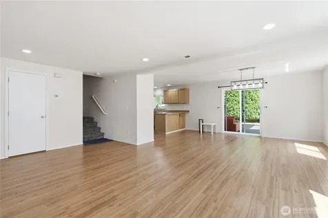 3929 152nd Place SE Bothell WA 98012