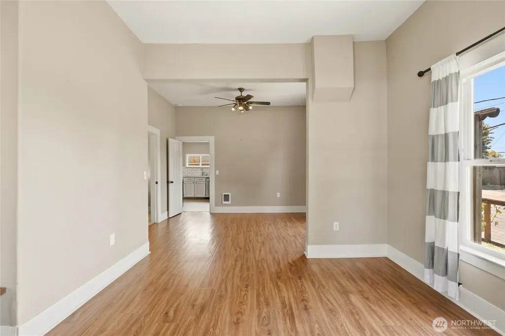337 Loves Avenue Woodland WA 98674