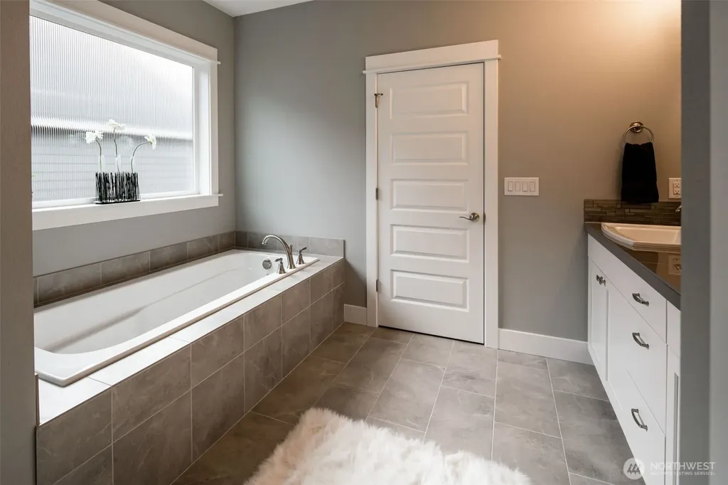5794 Trace Drive SW Port Orchard WA 98367