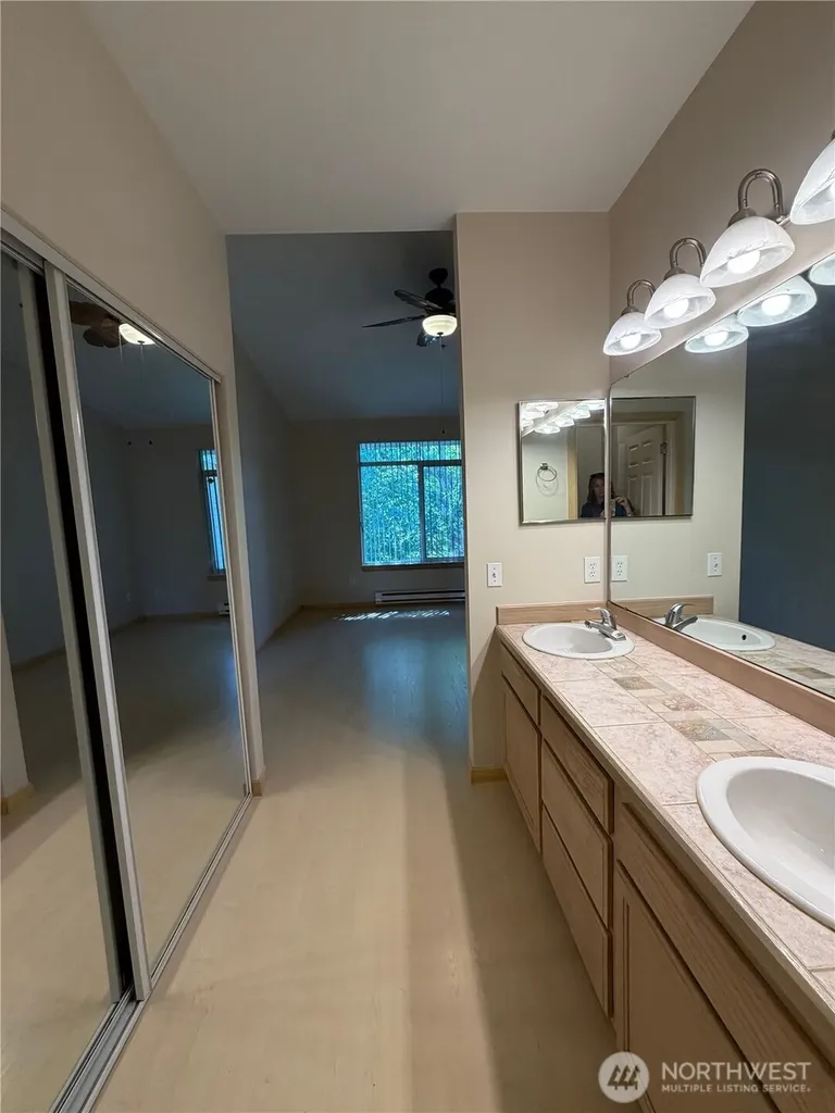 5400 Harbour Pointe Boulevard Mukilteo WA 98275