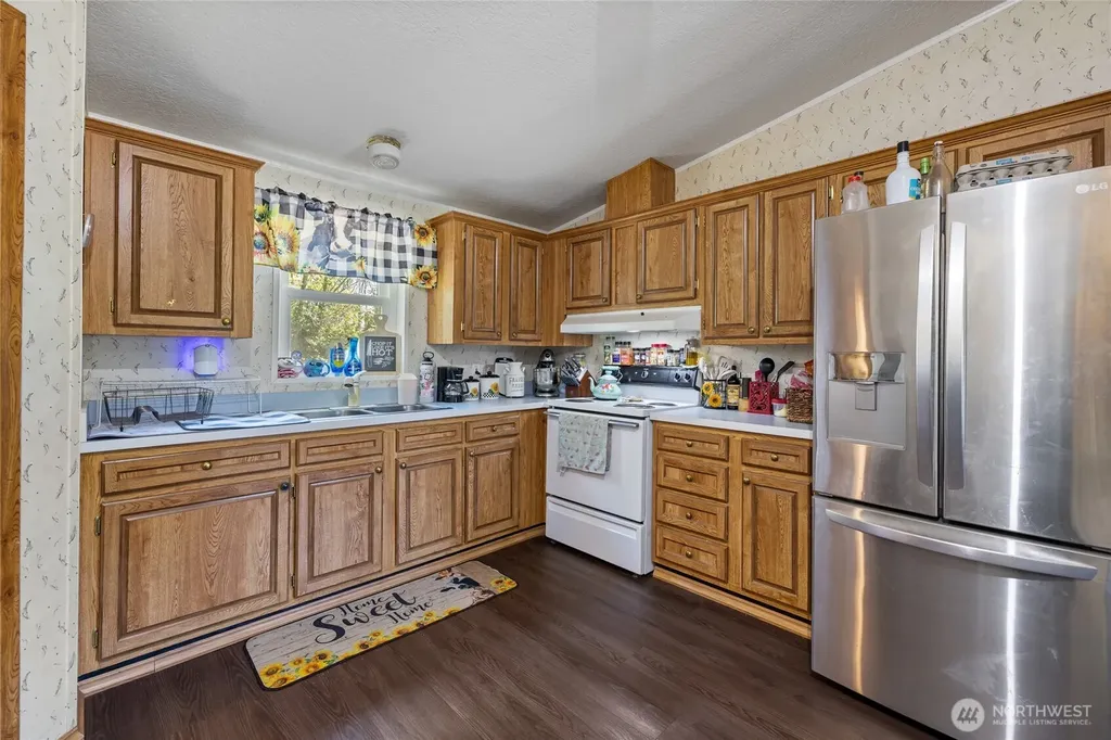 29427 Orting Kapowsin Highway E Graham WA 98338